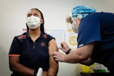न्यूजीलैंड पुलिस, रक्षा बल को कोरोनावायरस टीका लगवाना जरूरी