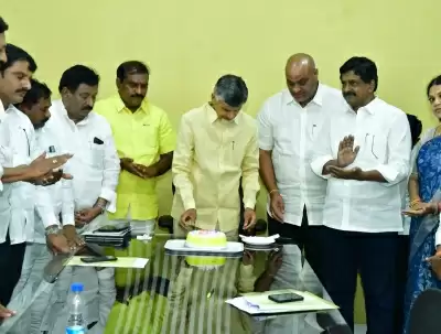 आंध्र में तेदेपा ने तीनों एमएलसी सीटें जीतीं,  सत्तारूढ़ वाईएसआरसीपी को झटका