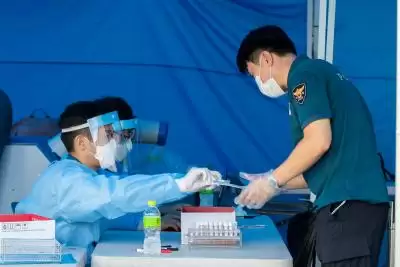 दक्षिण कोरिया में दैनिक कोरोना वायरस के मामले बढ़े