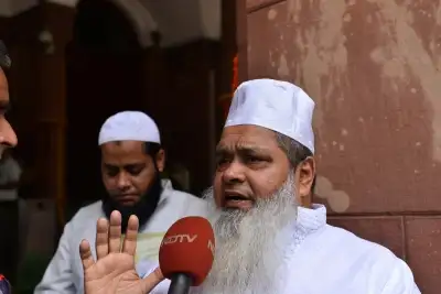 बदरुद्दीन अजमल ने कहा, असमिया भाषा को जिंदा रख रहे मुसलमान