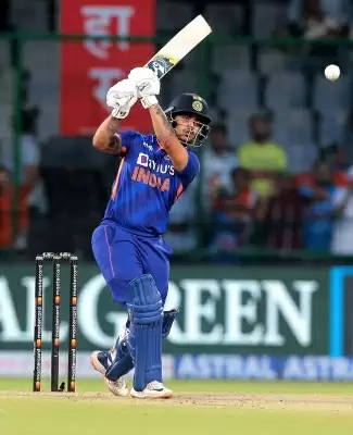 पहले वनडे में टॉम लाथम के खिलाफ हिट-विकेट की अपील पर निलंबन से बच सकते हैं ईशान किशन : रिपोर्ट