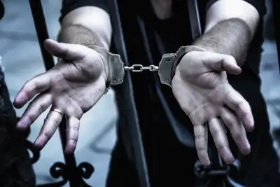 सेक्स के लिए पार्टनर बदलने पर केरल पुलिस ने 7 को किया गिरफ्तार