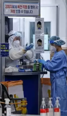 दक्षिण कोरिया में कोरोना वायरस के 2,827 नए मामले सामने आए