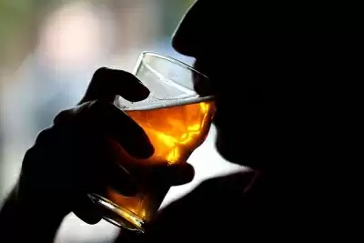 बिहार के सारण में जहरीली शराब पीने से 2 की मौत