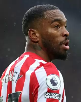 इंग्लैंड कोच गैरेथ साउथगेट ने टीम में किए बदलाव, टोनी टीम में शामिल