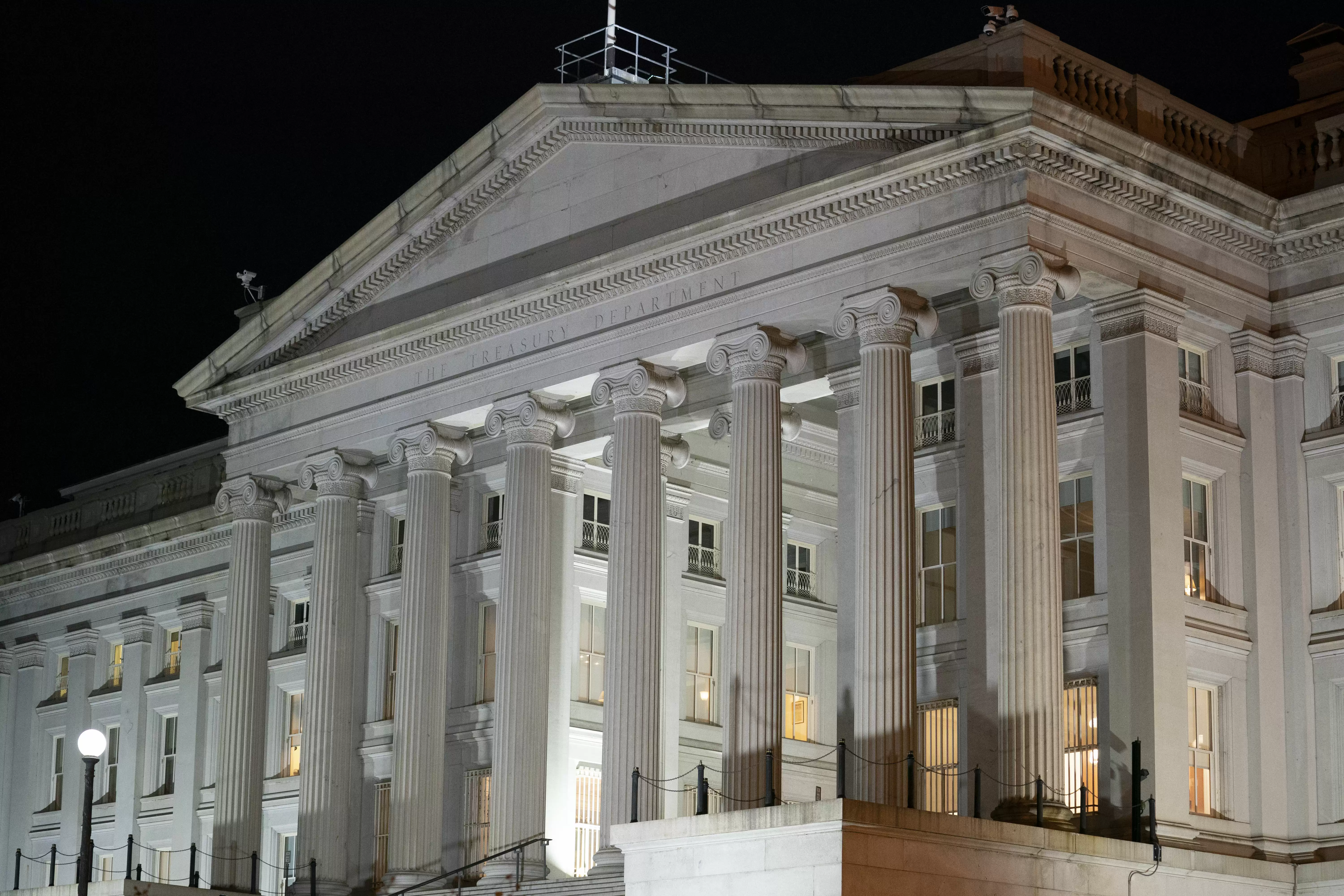 अमेरिका की वित्त मंत्री ने पांच जून की ऋण डिफॉल्ट की समय सीमा