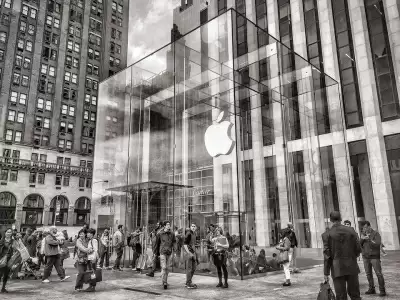 न्यूयॉर्क सिटी में 30 डॉलर प्रति घंटा न्यूनतम वेतन चाहते हैं एप्पल कर्मचारी