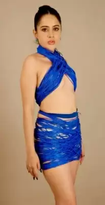 बिजली के तारों से उर्फी जावेद ने बनायी ड्रेस, वीडियो हो रहा वायरल