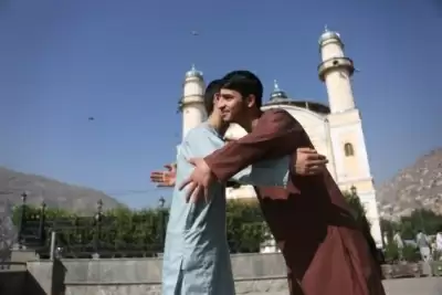 कड़ी सुरक्षा के बीच अफगानों ने मनाई ईद