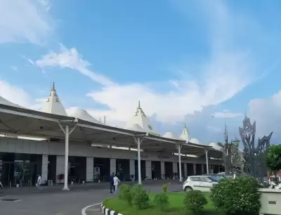 जम्मू हवाई अड्डे के विस्तार के लिए जम्मू-कश्मीर ने एएआई को दी जमीन