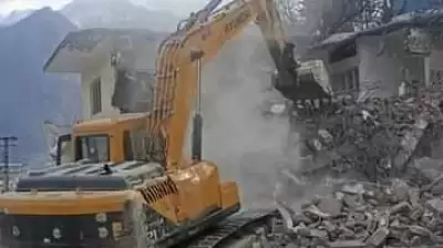 मैनपुरी में 250 घरों को तोड़ने का दिया गया नोटिस