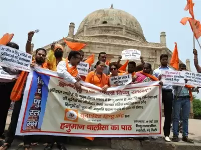 कुतुब मीनार का नाम बदलकर विष्णु स्तम्भ रखें, वहां मौजूद मूर्तियों को स्थापित कर पूजा करने की अनुमति दें: यूनाइटेड हिंदू फ्रंट