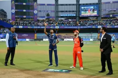 आईपीएल : गुजरात टाइटंस का टॉस जीतकर सनराइजर्स हैदराबाद के खिलाफ गेंदबाजी का फैसला