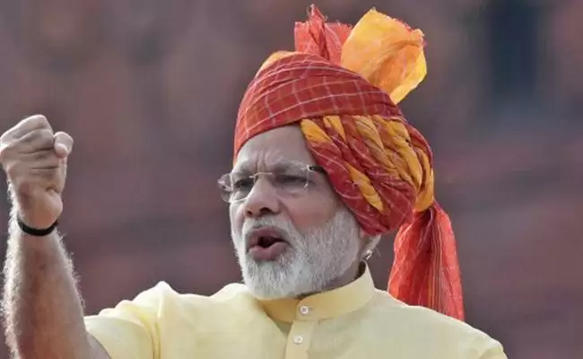Prime minister Modi बने Linkedin के बादशाह