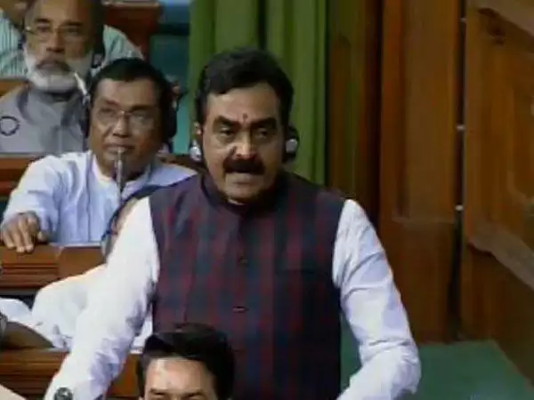 भाजपा के मध्यप्रदेश के प्रमुख राकेश सिंह ने हार के बाद पद से दिया इस्तीफा