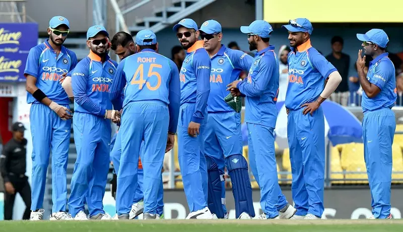 INDvsWI Team India ने West Indies की आधी Team को किया आउट