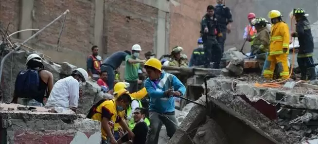 भयानक दुखद हादसा भूकंप से 139 मरे