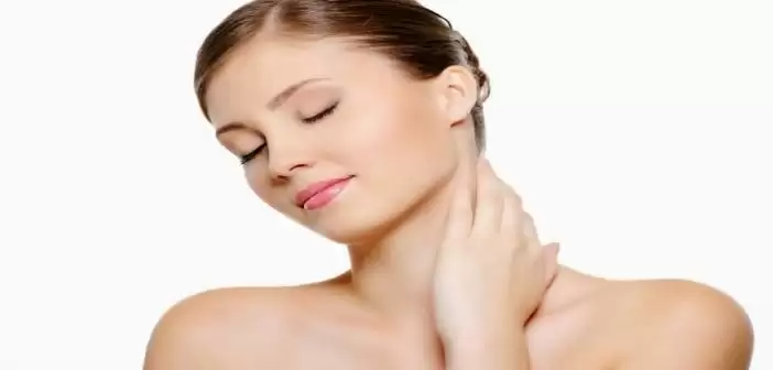 गर्दन का कालापन दूर करने के लिए अपनाए ये 5 tips