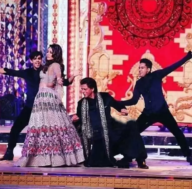 Isha Ambani की Pre wedding celebration में Shahrukh Khan और Salman Khan जमकर किया डांस