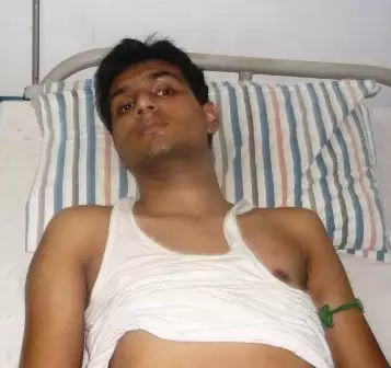 गंगा निगरानी की खुली पोल, एक की मौत तो दूसरा अस्पताल में ।
