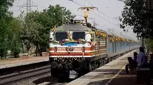रेलवे का General Ticket भी अब ऐप से करें बुक लम्बी कतार से मुक्ति मिलेगी