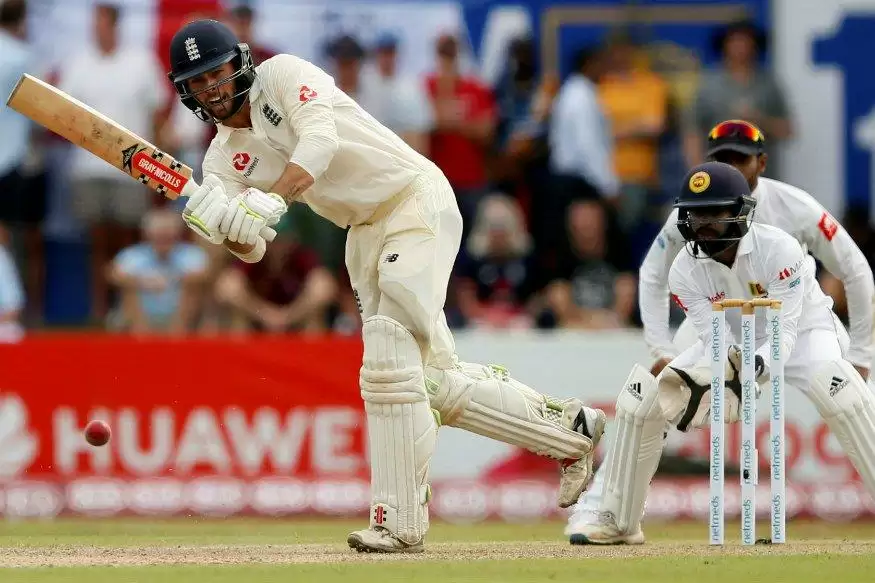 SLvsENG England ने Sri Lanka पर बनाई 293 रनों की बढ़त