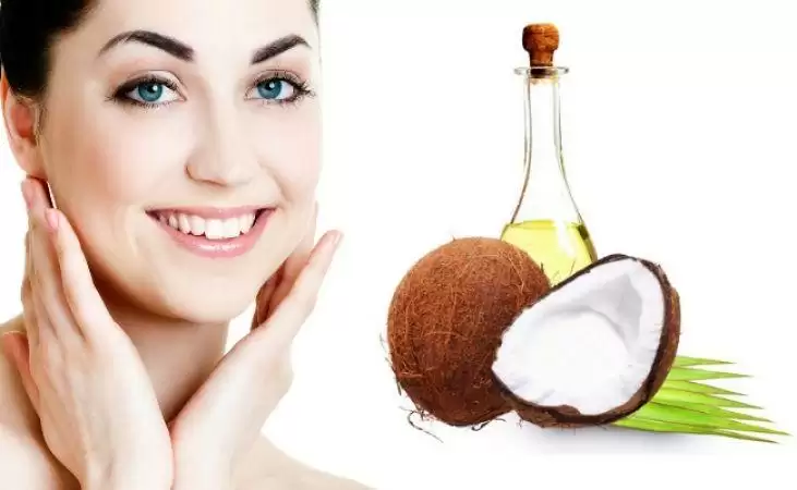 Skin के प्रॉब्लम को दूर करता है नारियल का तेल