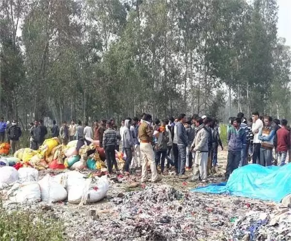 सीतापुर में गैस रिसाव से 7 की मौत ,दरी फैक्टरी में हुआ रिसाव