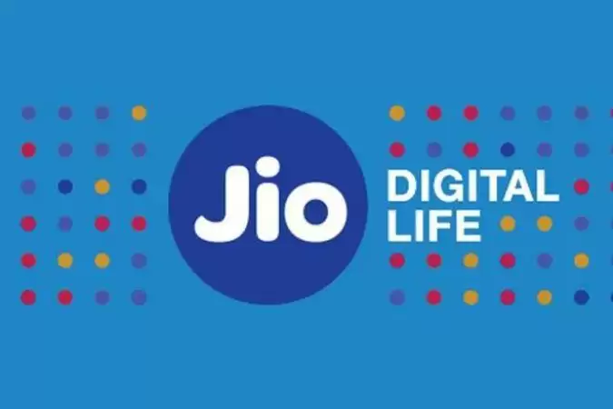 Reliance Jio ने लॉन्च किया नया प्लान इंटरनेशनल कॉल के लिए 50 पैसे प्रति मिनट का देना होगा चार्ज