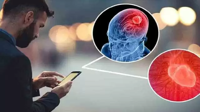 Smartphones और Computers का ज्यादा इस्तेमाल आपके लिए हो सकता है , खतरनाक
