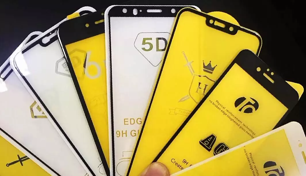 Are screen protectors necessary? फोन के guard पर भरोसा सबसे बड़ी गलती तो नहीं!