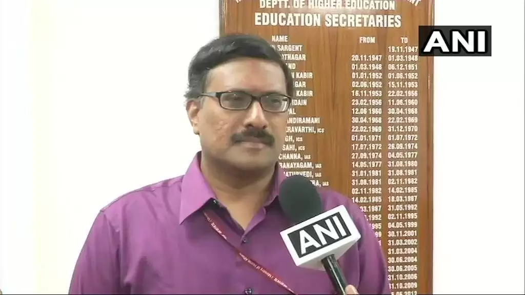 जियो इंस्टीट्यूट के आर सुब्रमण्यम ने कहा 1000 करोड़ रुपये सार्वजनिक संस्थानों को दिया जाएगा