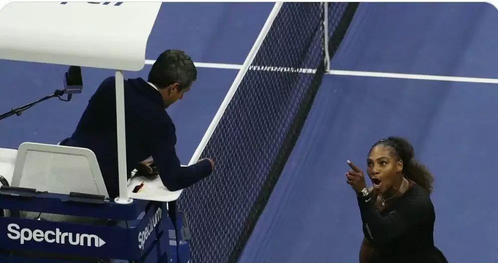 Serena Williams ने हराने के बाद Chair Umpires को गुस्से में कहा ऐसा