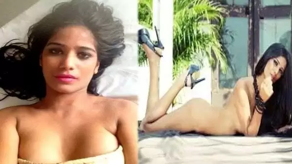बॉलीवुड Actress पूनम पांडे ने अपना Hot Bold विडियो सोशल मीडिया पर किया वायरल