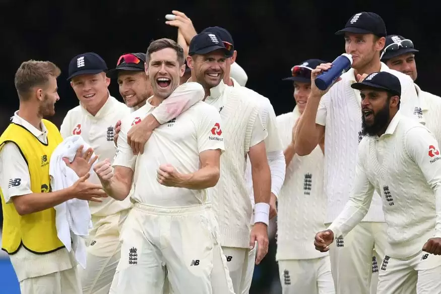 IndvsEng England Team ने Alastair Cook दिया जीत की विदाई