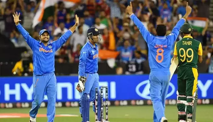 भारत ने क्रिकेट में साउथ अफ्रीका को हरा कर सेमी फाइनल में
