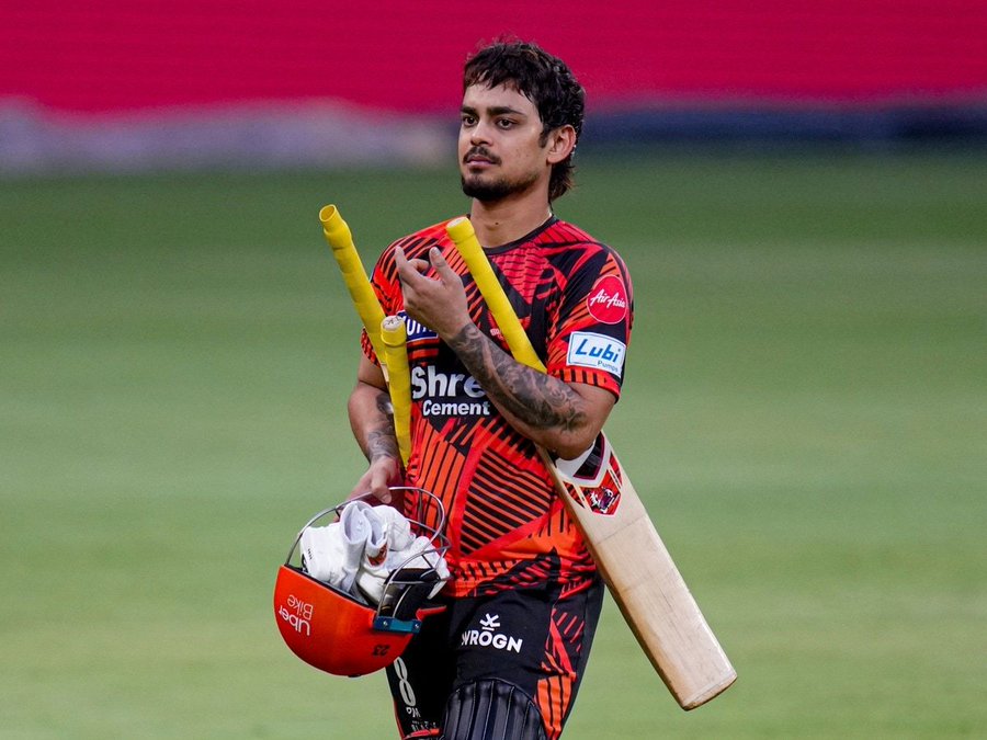 Ishan Kishan Steals the Show&mdash;Even Without a Bat Sponsor