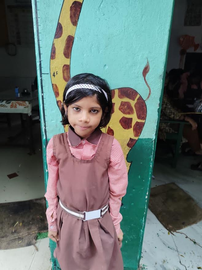 ‘ज्ञान का पिटारा’ पहल से बदली श्रेया की जिंदगी, स्कूल छोड़ने की कगार से पहुंची नियमित पढ़ाई तक