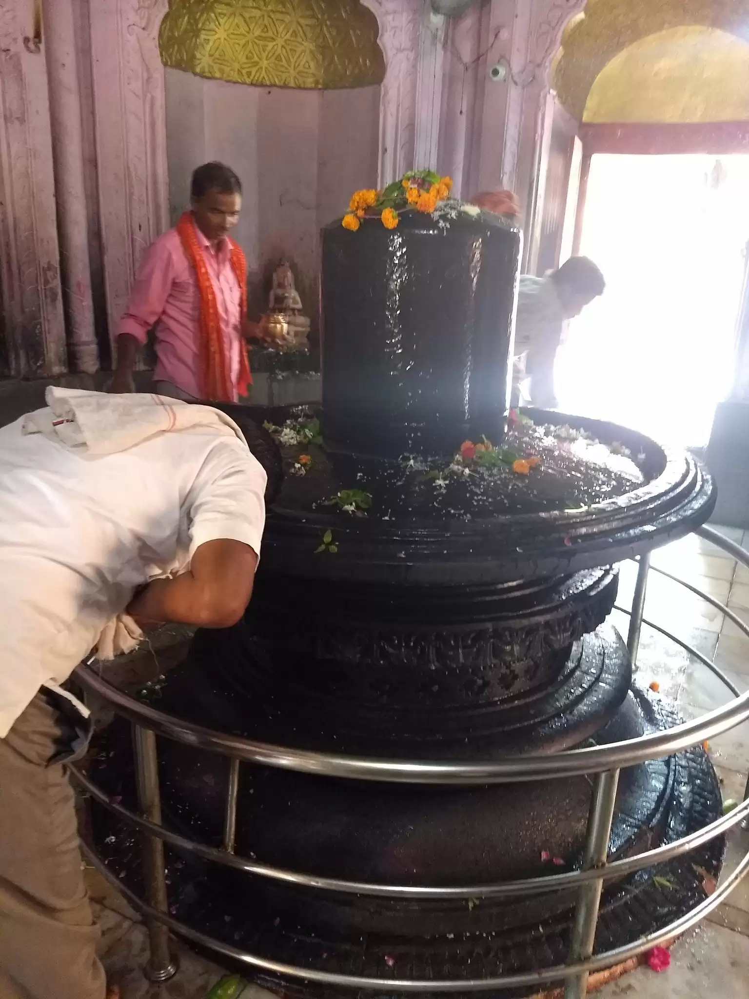 गोंडा पृथ्वीनाथ मंदिर 