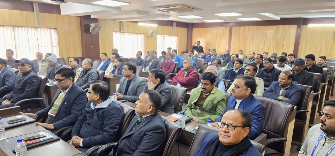 उत्तर प्रदेश पिछड़ा वर्ग राज्य आयोग की बैठक सम्पन्न