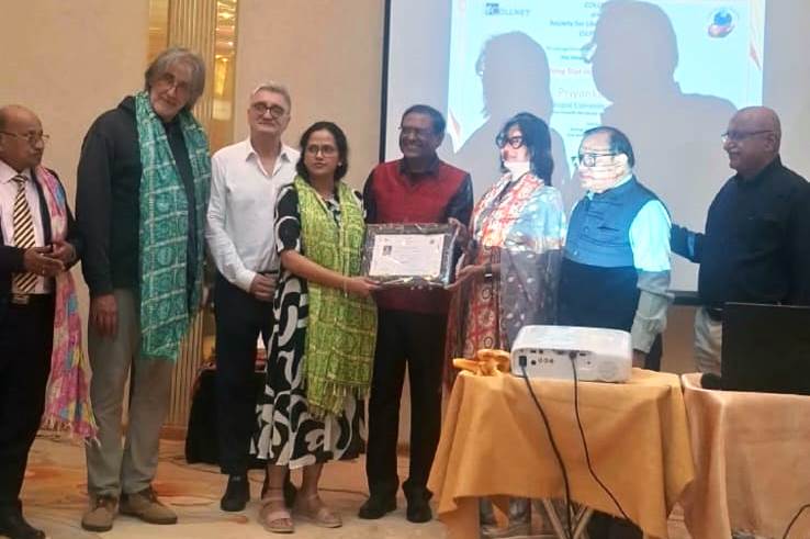 Priyanka Tripathi Honoured with ‘Rising Star in Librarianship Award' at COLNET 2026