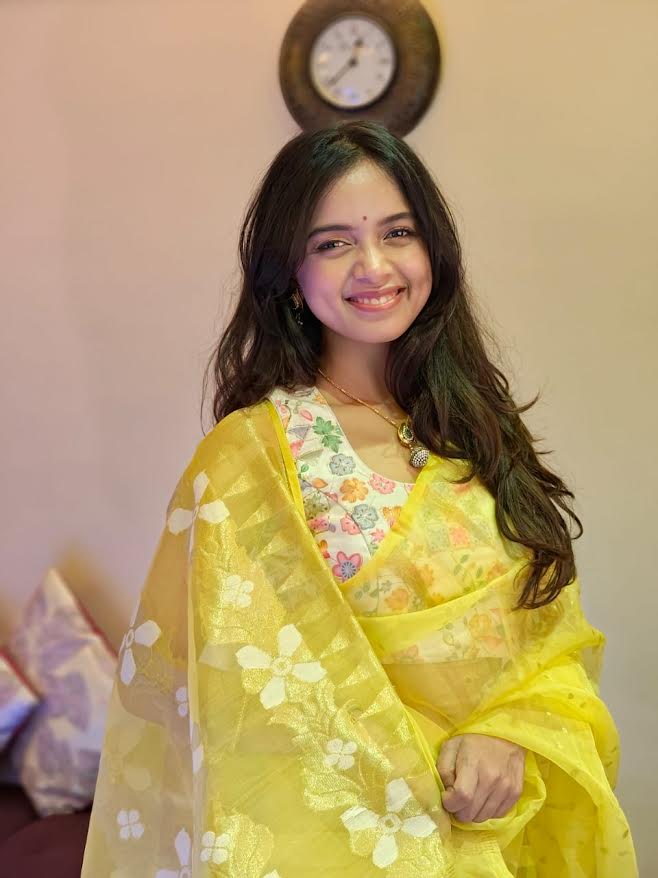 Megha Ray, the lead actress of 'Divya Prem: A Story of Love and Mystery', turned her injury into an example of courage.