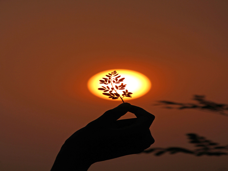 अतीत, वर्तमान और भविष्य के मध्य नूतन वर्ष