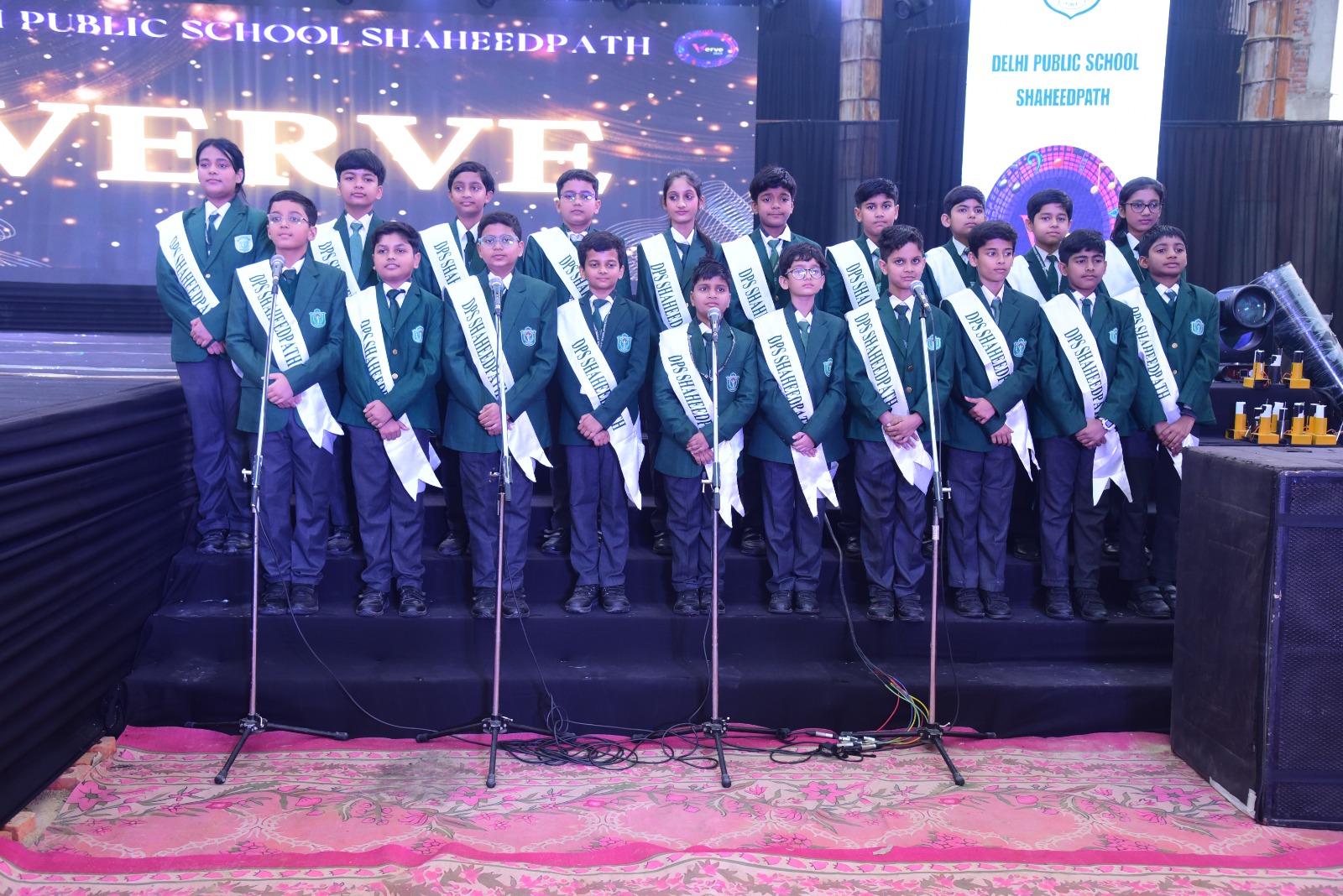 The annual day celebration of Delhi Public School was grandly organized in 2025.