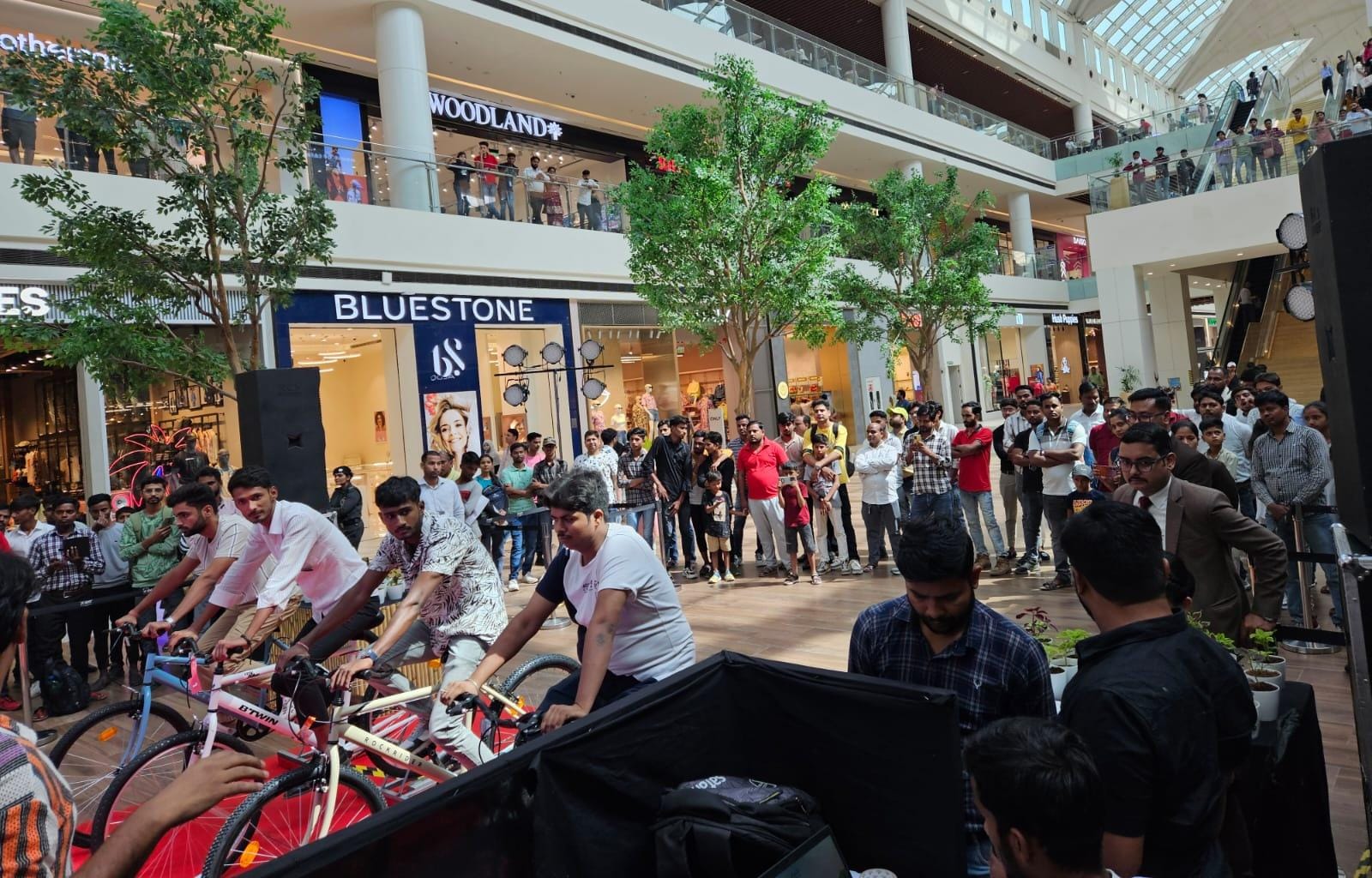 Lulu Mall organized a bicycle competition on the occasion of Environment Day