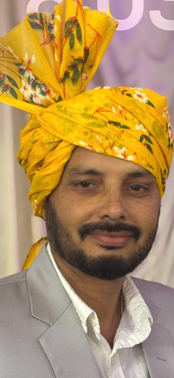 Devendra Pratap Singh became the president of Himalayan Apartment RWA