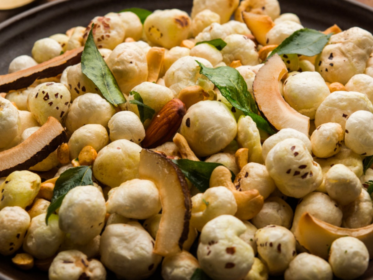 Foxnuts Recipes: सुपरफूड मखाना को डाइट में शामिल करने के 5 जादुई तरीके, नोट करें बेहद आसान और हेल्दी रेसिपी