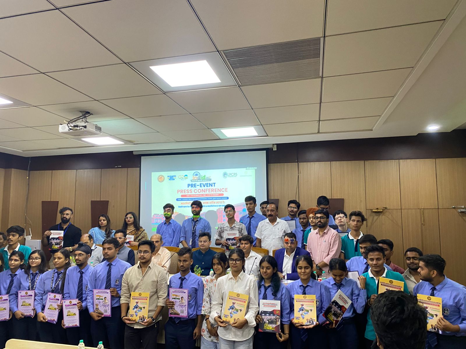 Press conference of 'Maharathi Samman 4.0 of India' in Lucknow: A grand event will be held in Delhi on November 30