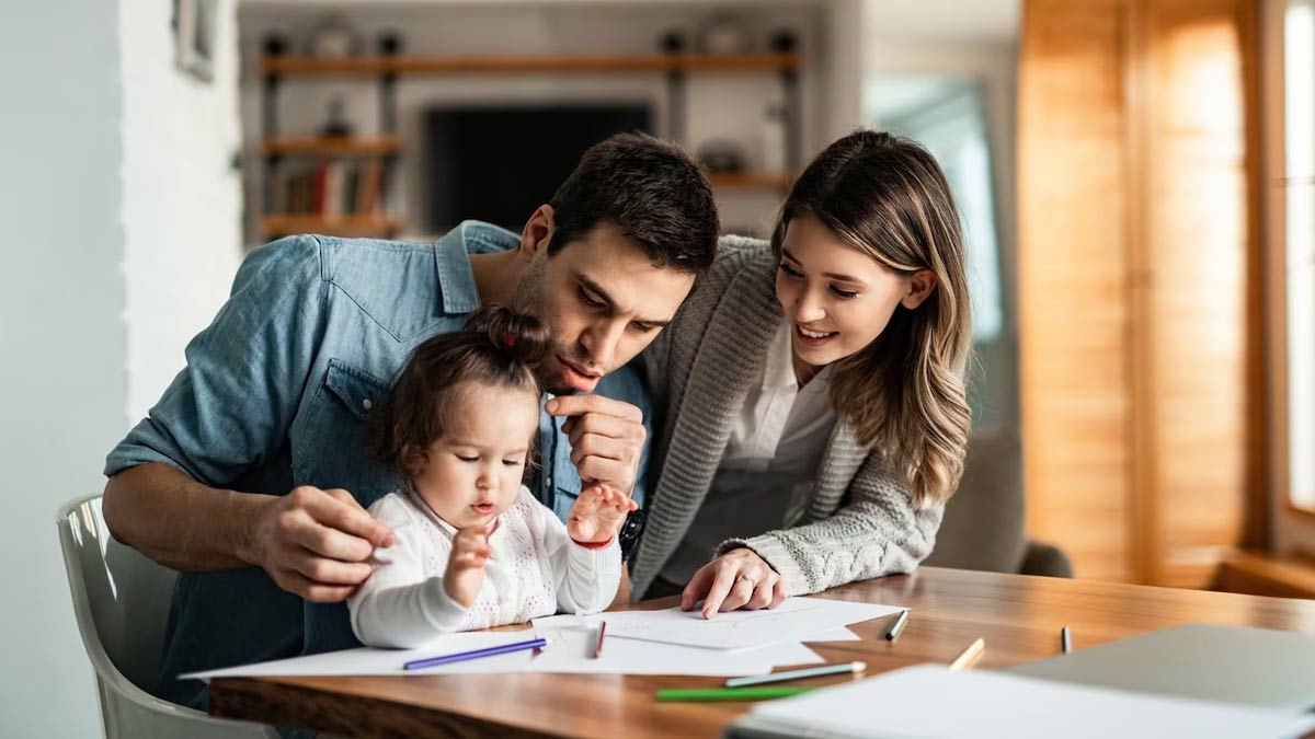 बच्चों के पालन-पोषण की तस्वीर बदल दी