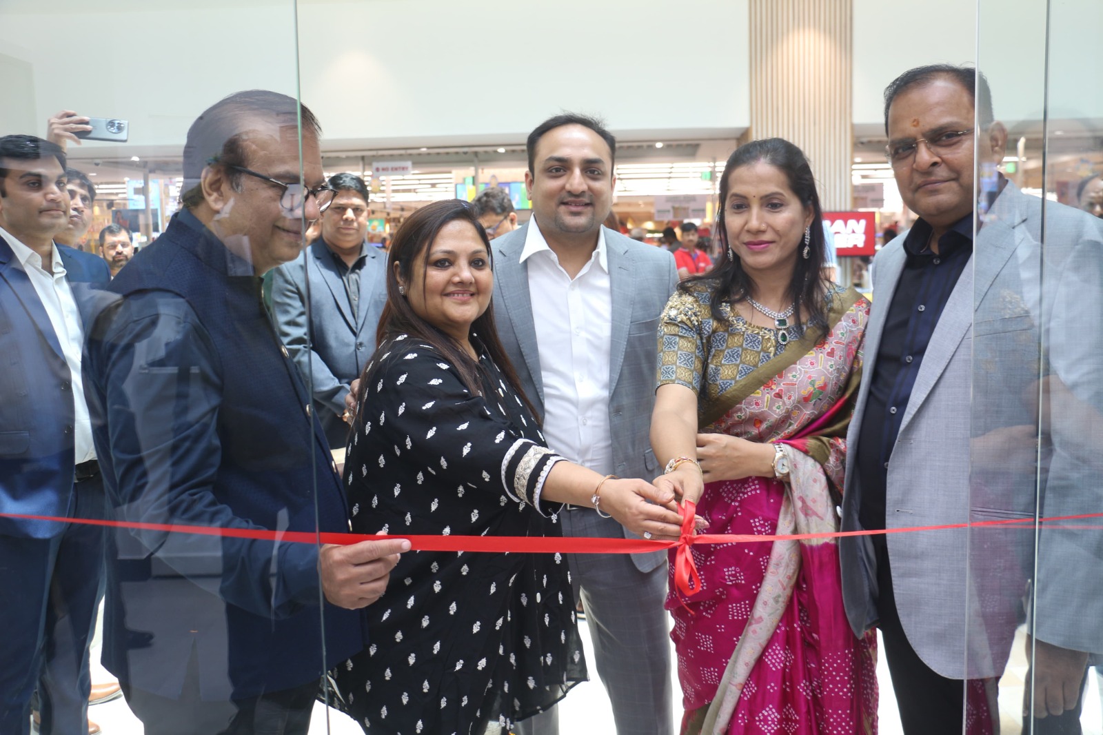 Grand launch of Limelight Diamonds store in the city of Nawabs
